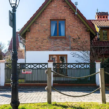 Victus Apartamenty, Fisherman's House - Rybaka بيت للعطل